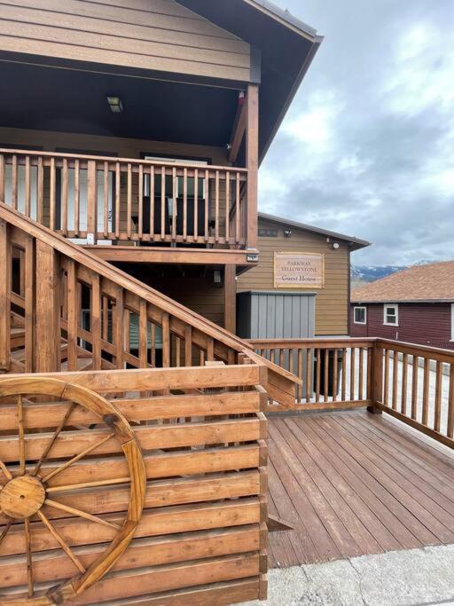 Parkway Yellowstone Guest House #7 Gardiner Exteriér fotografie