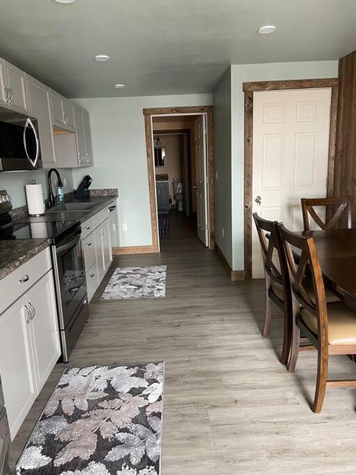 Parkway Yellowstone Guest House #7 Gardiner Exteriér fotografie